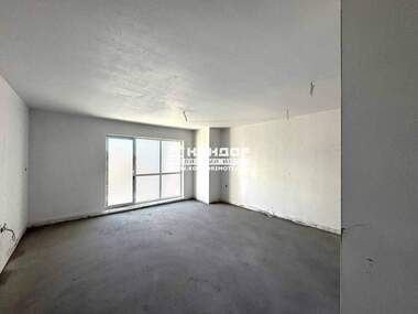 Vânzare - Apartament în Ostromila,  Plovdiv