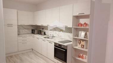 Продажба - Апартамент в Кабакум,  Варна