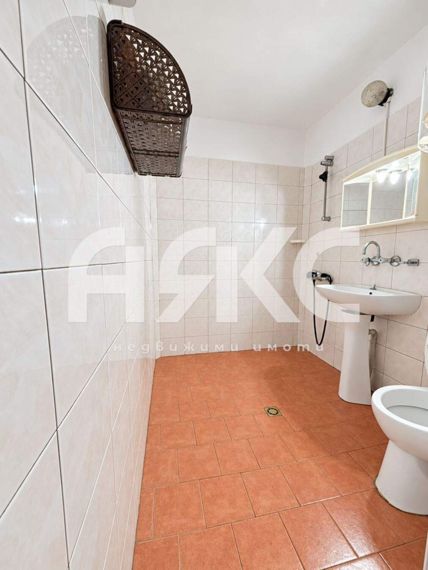 2 bedroom Apartment in Suhata reka, Sofia – photo 8