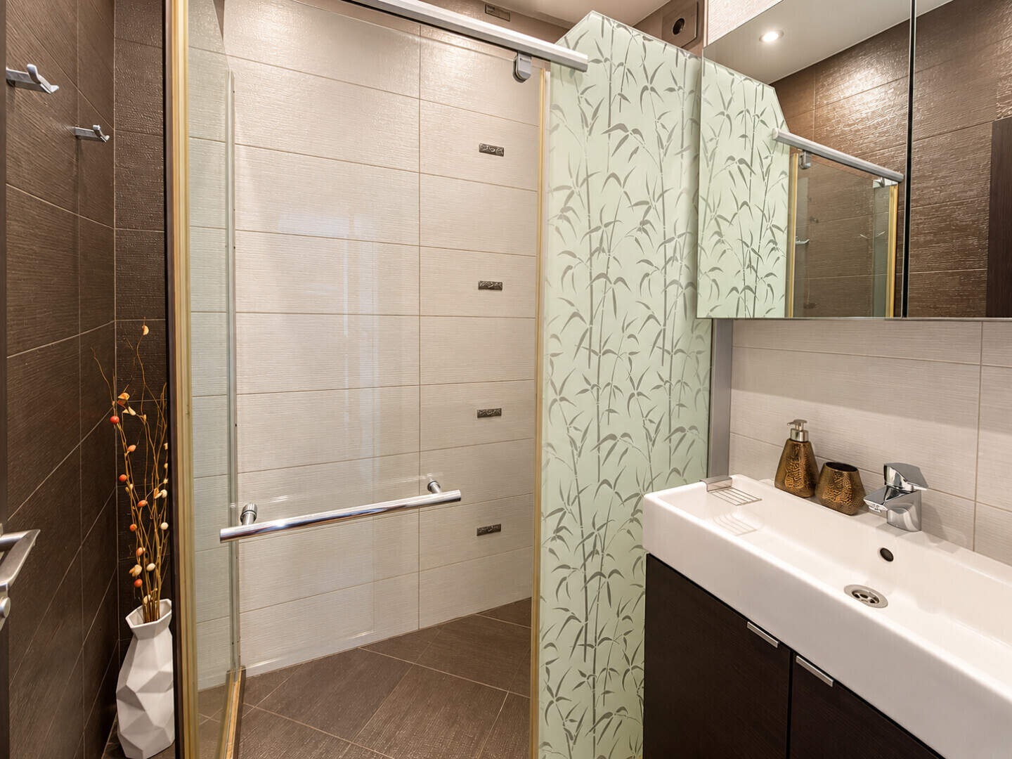 Cu trei camere Apartament în Obștiinata, Varna – fotografia 4