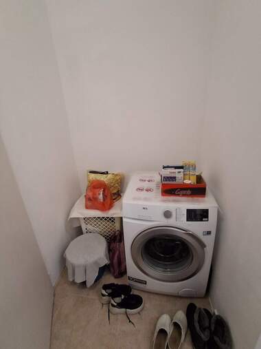 Verkauf - Wohnung in Mladost,  Wraza