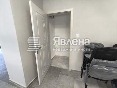 Наем - Офис във Възраждане,  Бургас