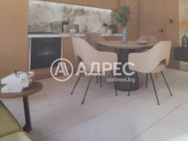 Продажба - Апартамент в Район Западен,  Пловдив