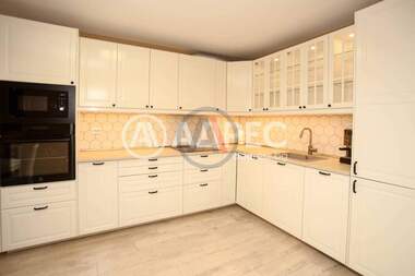 Продажа - Квартира в Лозенец,  София