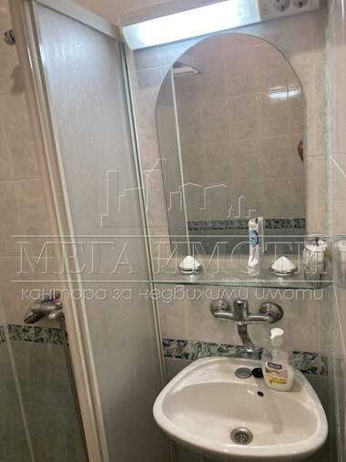 Vânzare - Apartament în Republika,  Sliven