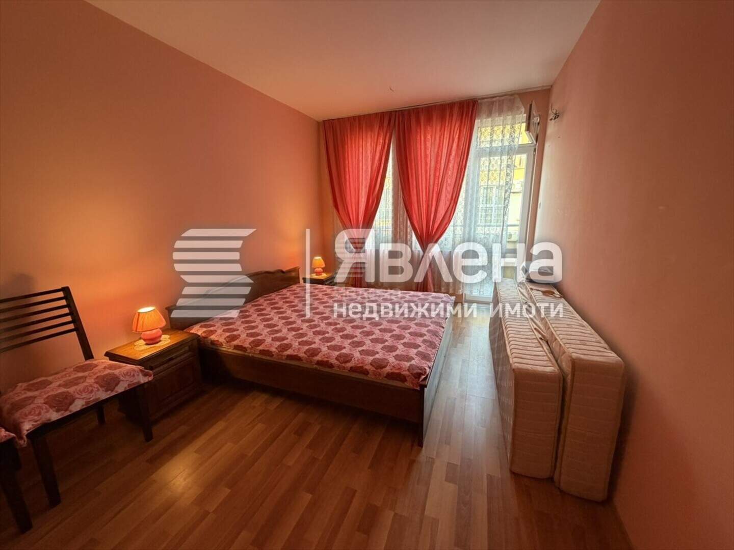 Тристаен Апартамент в Поморие, Бургас – снимка 3