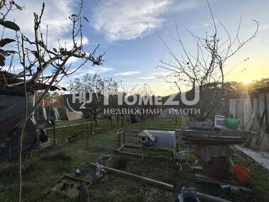 Продажба - Къща в Боровец - Юг,  Варна
