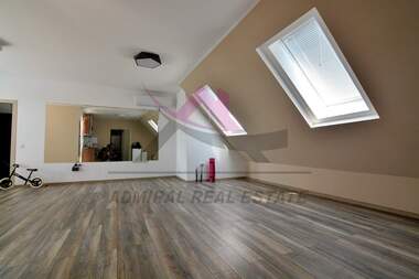 Închiriere - Apartament în Troșevo,  Varna