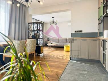 Miete - Wohnung in Winiza,  Warna