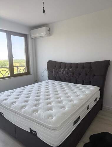 Vânzare - Apartament în Topola,  Dobrice