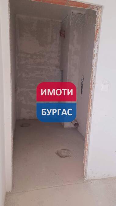 Продажа - Квартира в Крайморие,  Бургас