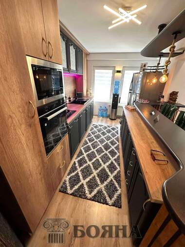 Vânzare - Apartament în Center,  Ruse