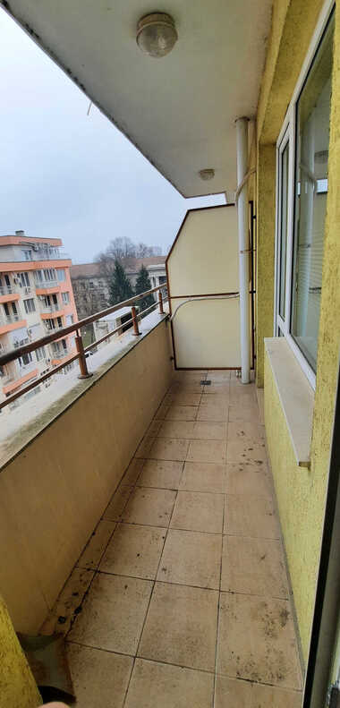 Kira - Apartman olarak Vazrajdane,  Ruse
