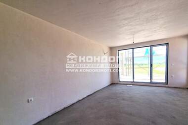 Vânzare - Apartament în Ostromila,  Plovdiv