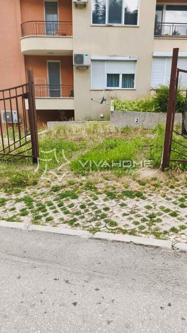 Ενοίκιο - Διαμέρισμα σε Бриз,  Варна