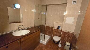 Miete - Wohnung in Bratia Miladinowi,  Burgas