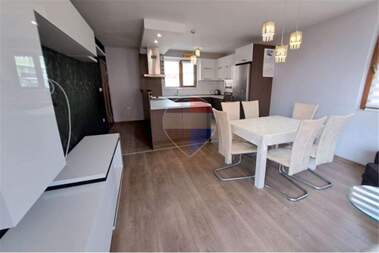 Kira - Apartman olarak Vazrajdane 3,  Varna