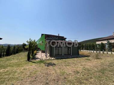 Verkauf - Haus in Saboreniat most,  Stara Zagora