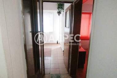 Vânzare - Apartament în Hale,  Iambol