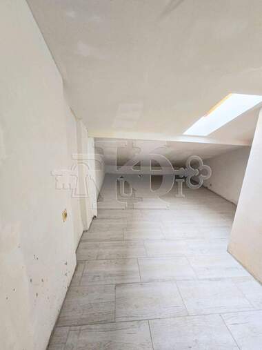 Vânzare - Apartament în Center,  Varna