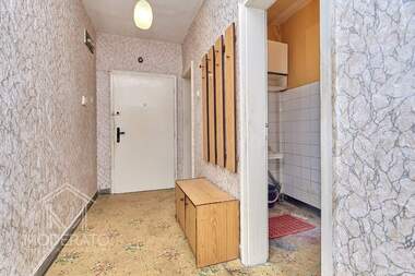 Vânzare - Apartament în Văzrajdane,  Burgas