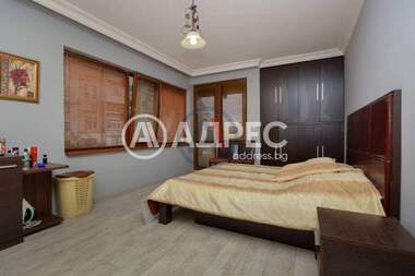 Продажба - Апартамент в Изгрев,  Бургас
