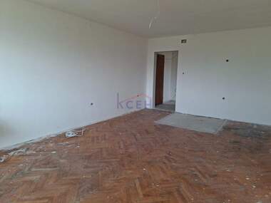 For sale - Apartment in Centar,  Targovishte