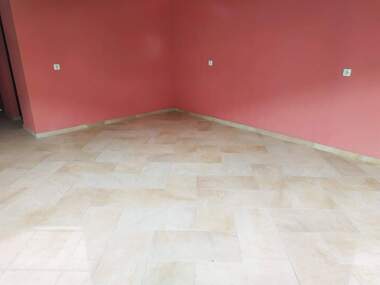 Vânzare - Birou/Magazin/Depozit/Salon de frumusețe/Cabinet de stomatologie în Moșino,  Pernik