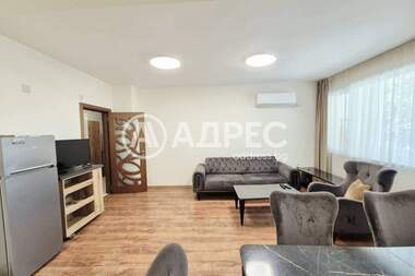 Ενοίκιο - Διαμέρισμα σε Нептун,  Варна