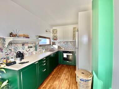 Închiriere - Apartament în Sarafovo,  Burgas