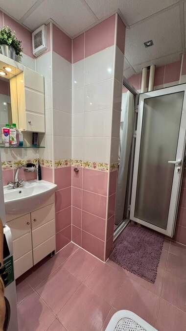 Vânzare - Apartament în Center,  Ruse
