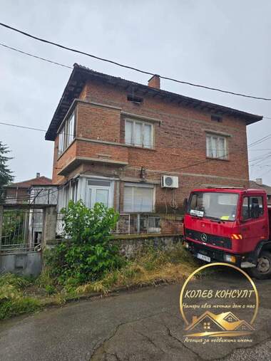 Продажба - Къща в Димитровград,  Хасково