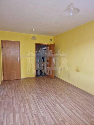 Продажба - Апартамент в Базар Левски,  Варна