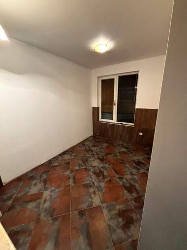 Satış - Ofis/Dükkan/Depo/Güzellik salonu/Yer/Diş ofisi olarak Vitoşa,  Sofia