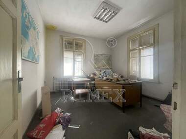 For sale - Floor of a house in Center,  Plovdiv