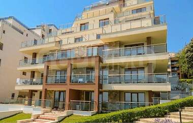 Vânzare - Apartament în Biala,  Varna