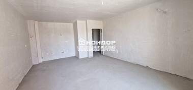 Vânzare - Apartament în Kărșiaka,  Plovdiv