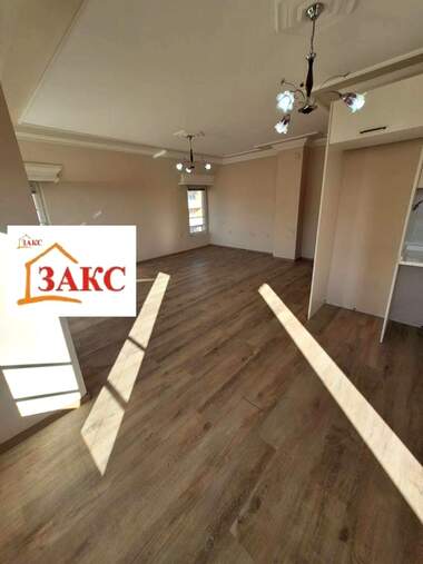 Продажба - Апартамент във Възрожденци,  Кърджали