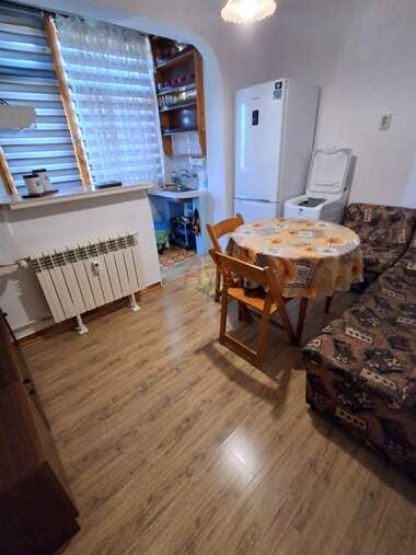 Verkauf - Wohnung in Okoltschiza,  Wraza