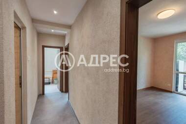 Închiriere - Apartament în Geo Milev,  Sofia