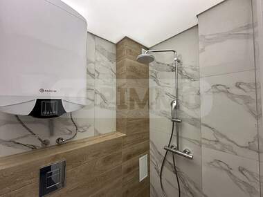 Vânzare - Apartament în Pceelina,  Varna