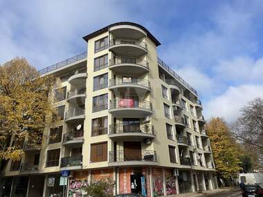 Vânzare - Apartament în Gradska bolnița,  Dobrice