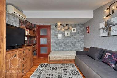 Vânzare - Apartament în Țentăr,  Burgas