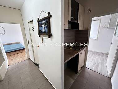 For sale - Apartment in Orel,  Razgrad