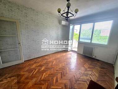 Vânzare - Apartament în Center,  Plovdiv