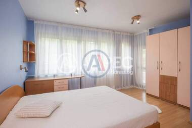 Vânzare - Apartament în Center,  Varna