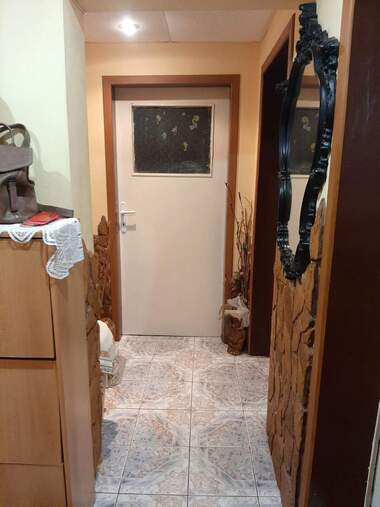 Vânzare - Apartament în Zdraveț,  Ruse
