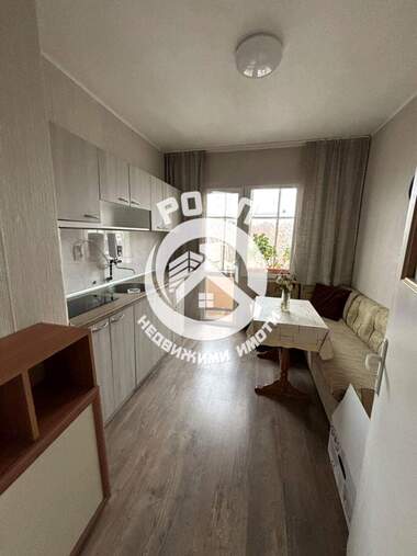 For sale - Apartment in Kiuchuk Parij,  Plovdiv