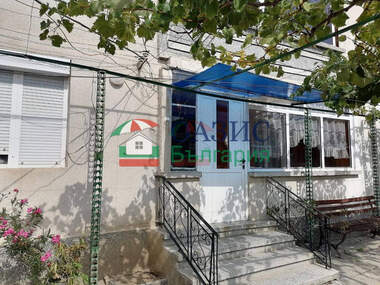 For sale - House in Sveti Vlas,  Burgas