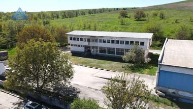 Vânzare - Spațiu industrial în Brășlianița,  Pleven